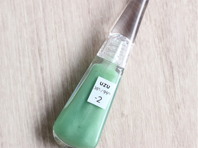 38℃/99℉ LIP TREATMENT -2 SHEER-GREEN